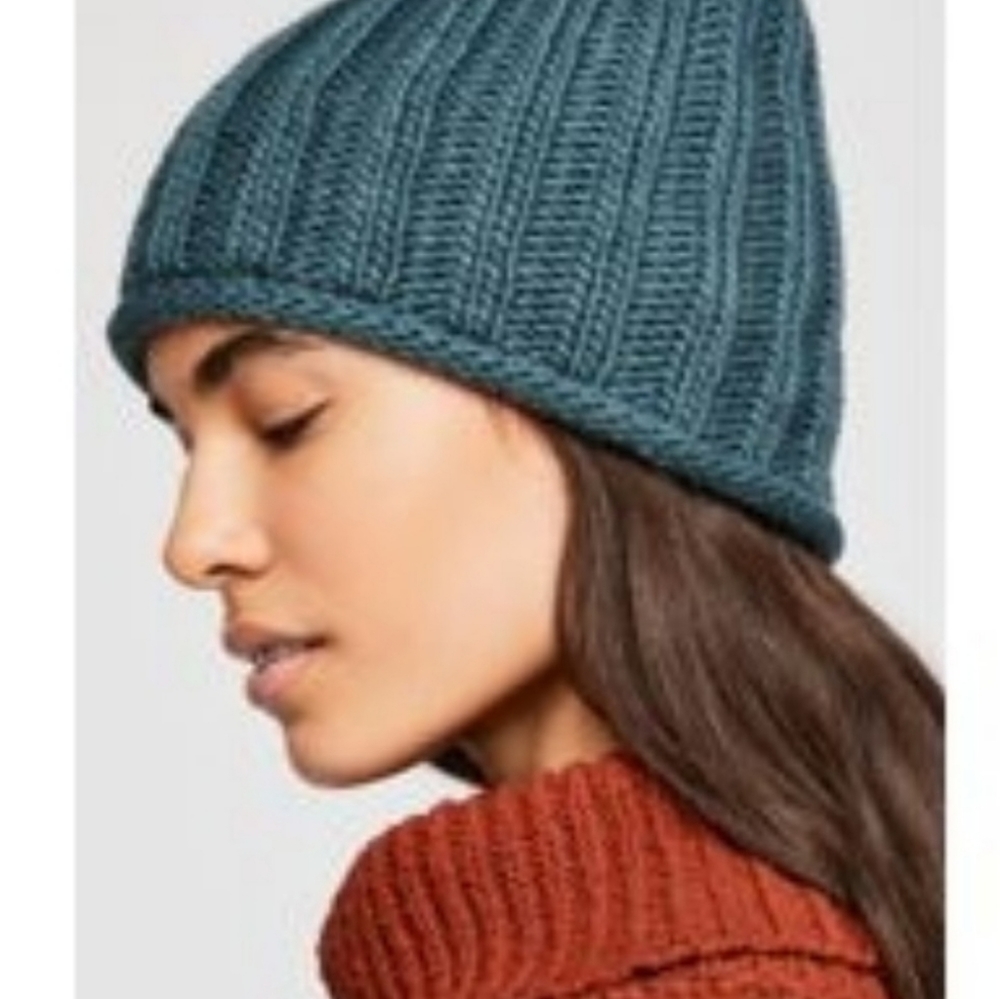 Free People Beanie